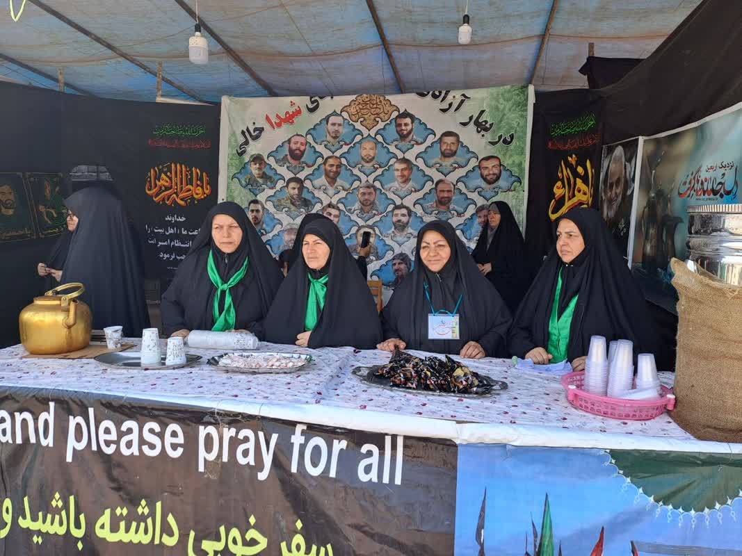 موکب قافله عاشقي؛ ايستگاه بچههاي مسجد در بدرقه زائران اربعين
