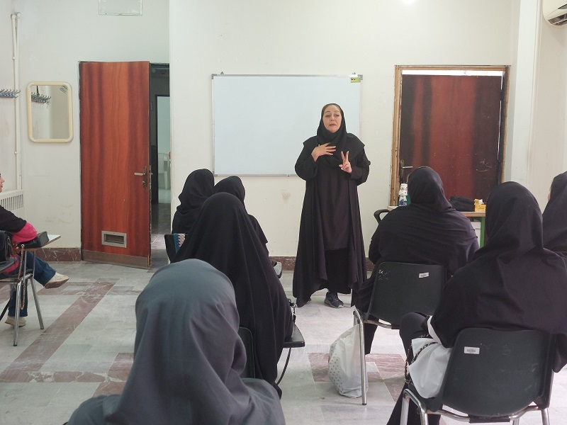 کارگاه آموزشي « مدرسه تئاتر شبستان» در گيلان