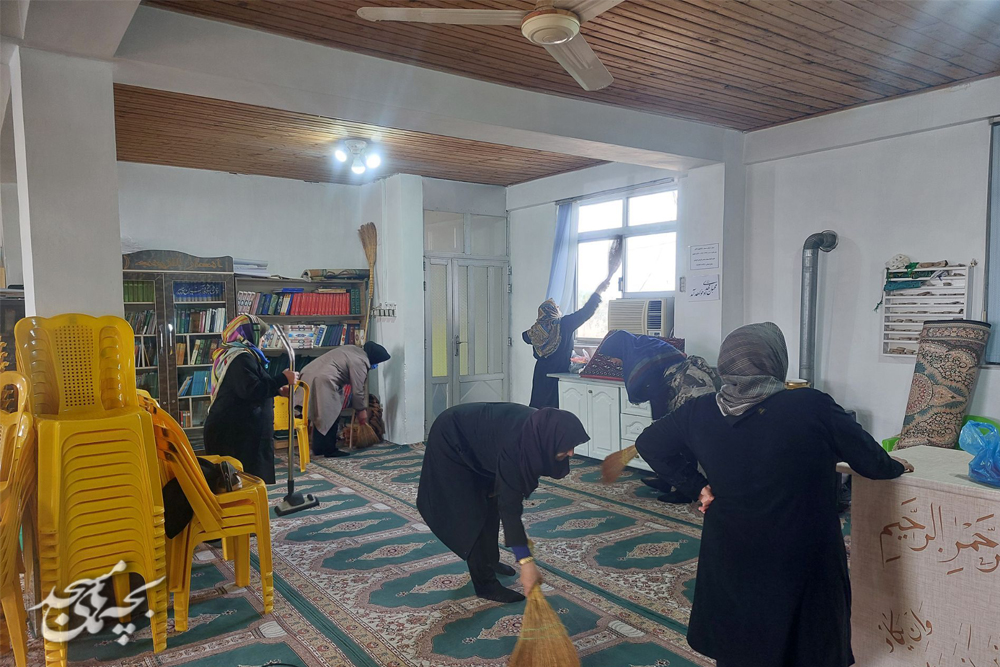 غبارروبي مساجد گيلان در استقبال از ماه رمضان