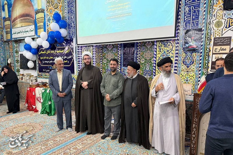 برگزاري آيين اختتاميه طرح ملي "مسجد کانون نشاط" در مسجد جامع صومعه سرا