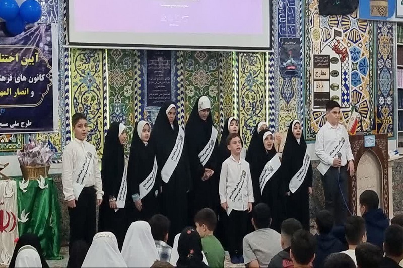 برگزاري آيين اختتاميه طرح ملي "مسجد کانون نشاط" در مسجد جامع صومعه سرا