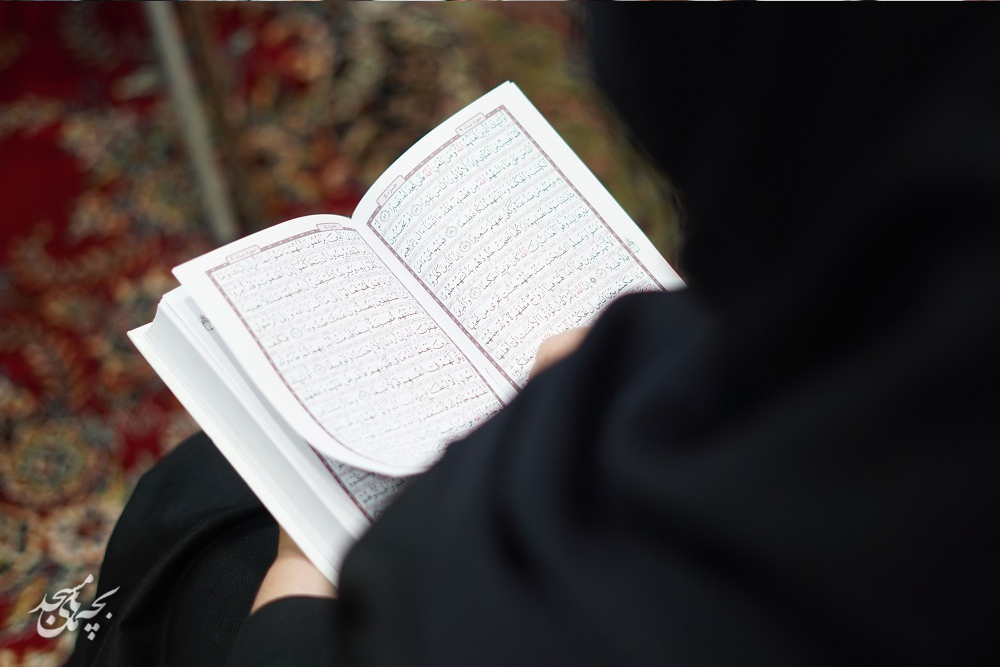 محفل قرآني در روستاي گل افزان فومن