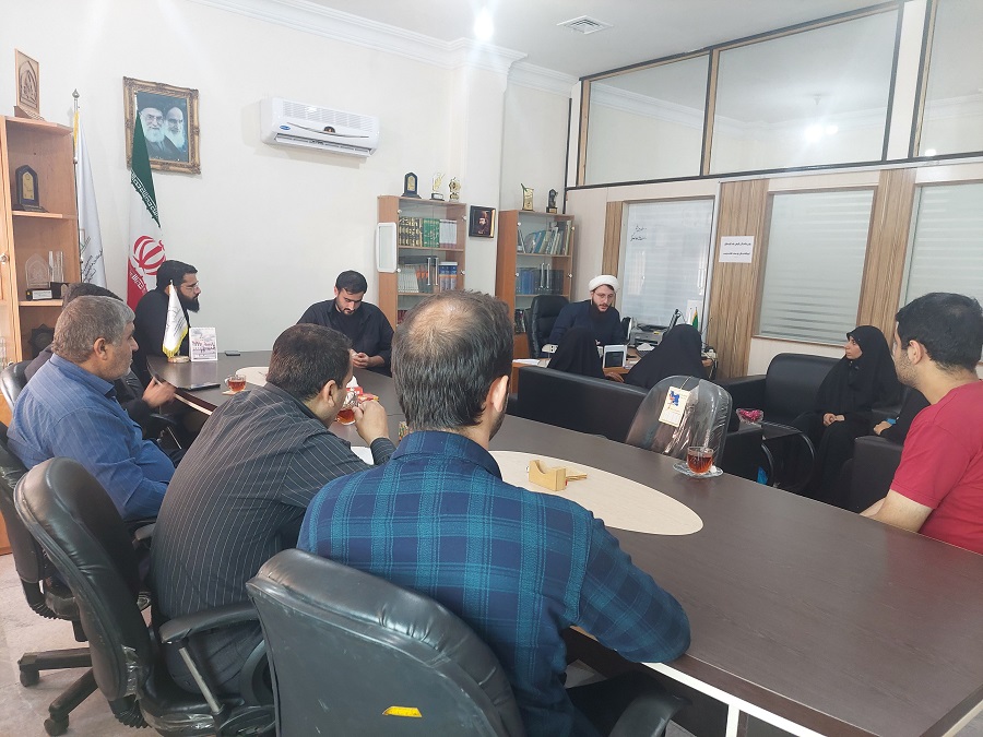 ديدار با مديران کانون ها