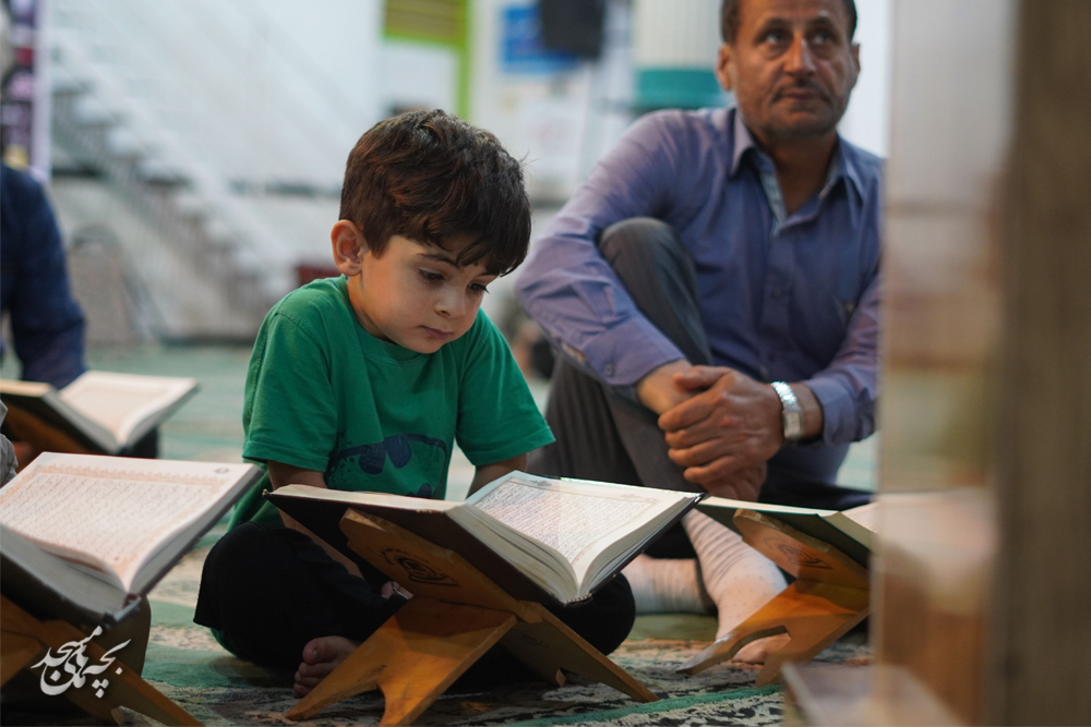 محفل " انس، تدبر و تلاوت قرآن کريم" در مسجد جامع شاندرمن