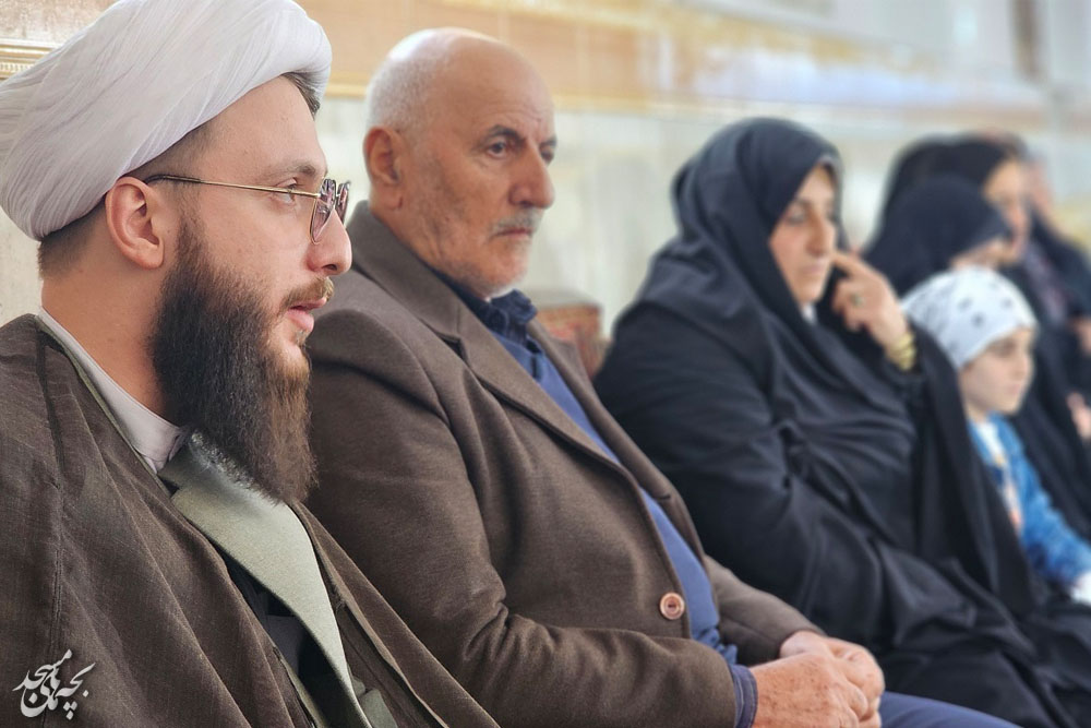 بازديد از کانون گلها روستاي طالکوه رودبار