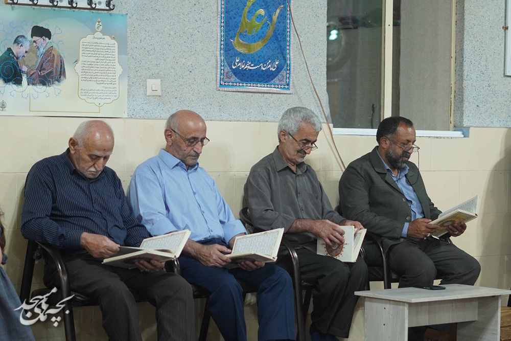 برگزاري محفل انس با قرآن در کانون منار سنگر