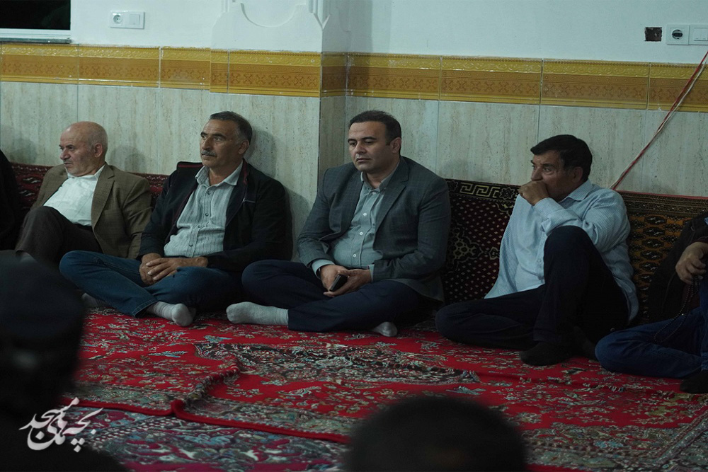 محفل " انس با قرآن" در کانون گلها رودبار