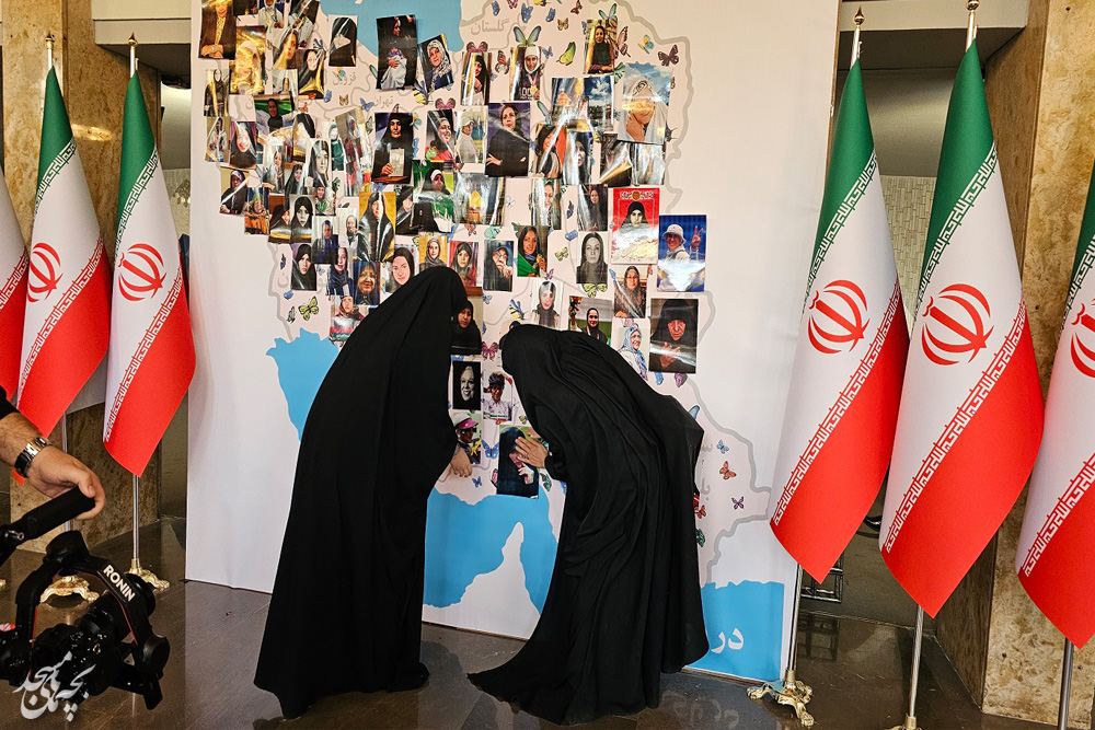 مديران کانون هاي تخصصي خواهران گيلان در کنگره ملي