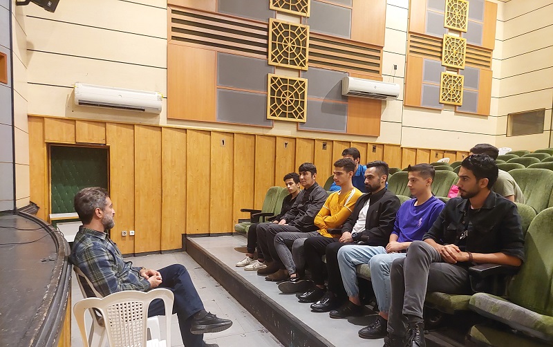 کارگاه آموزشي « مدرسه تئاتر شبستان» در گيلان