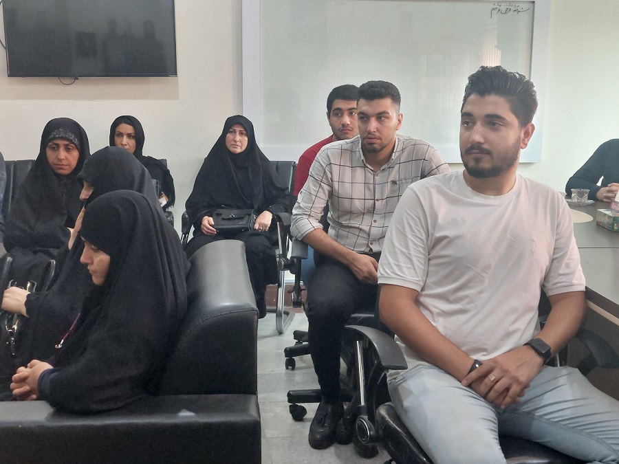 ديدار با مديران کانون ها