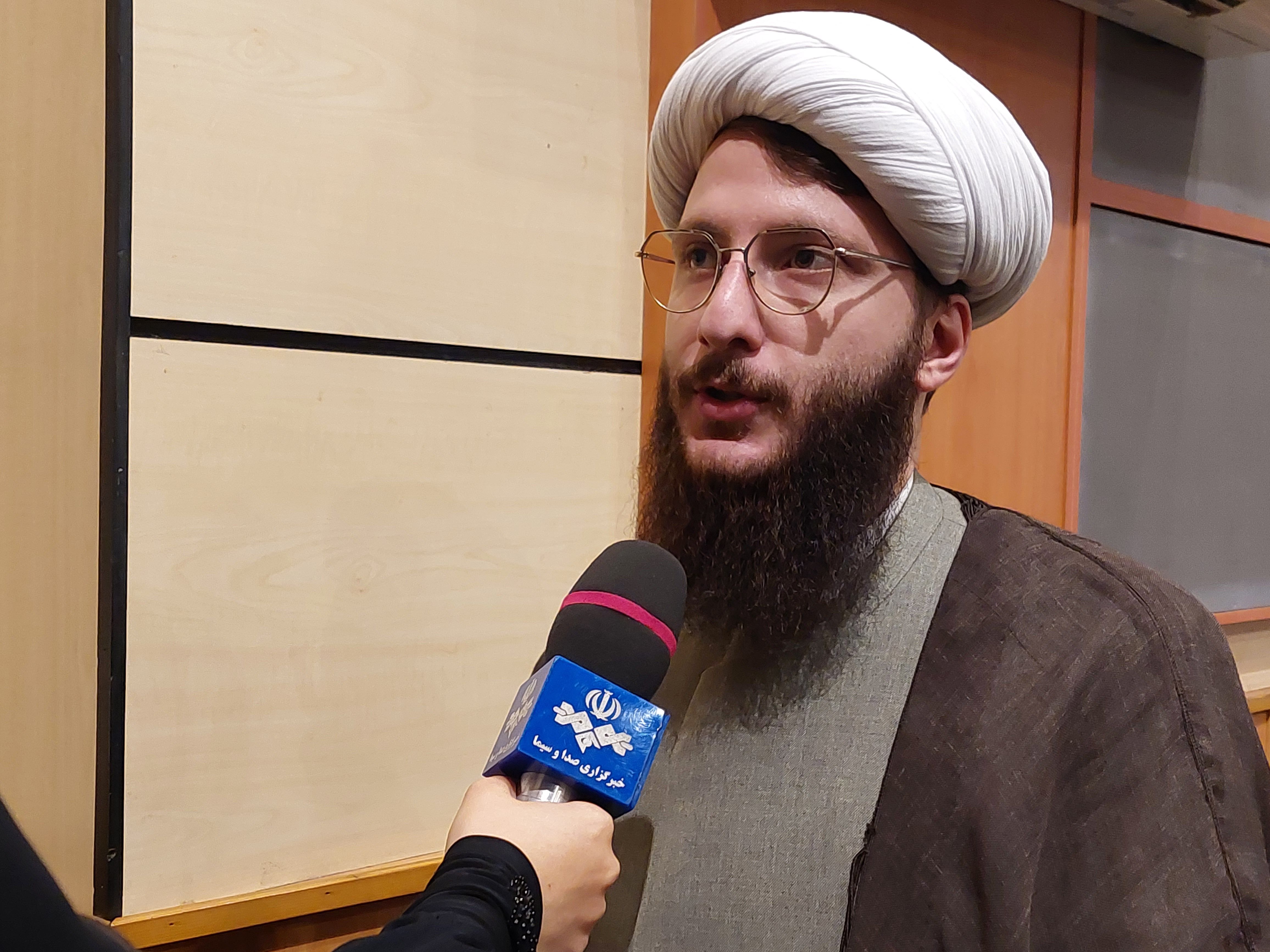 مديران کانونهاي تخصصي خواهران گيلان به کنگره ملي فعالان خواهر کانونهاي مساجد اعزام ميشوند
