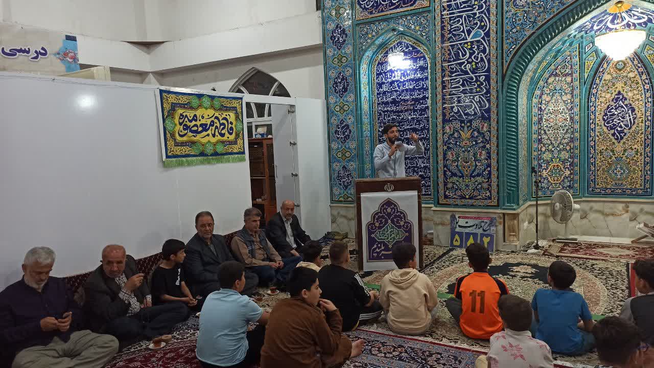 جشن دهه کرامت در مسجد امام حسن عسکري (ع) رشت برگزار شد