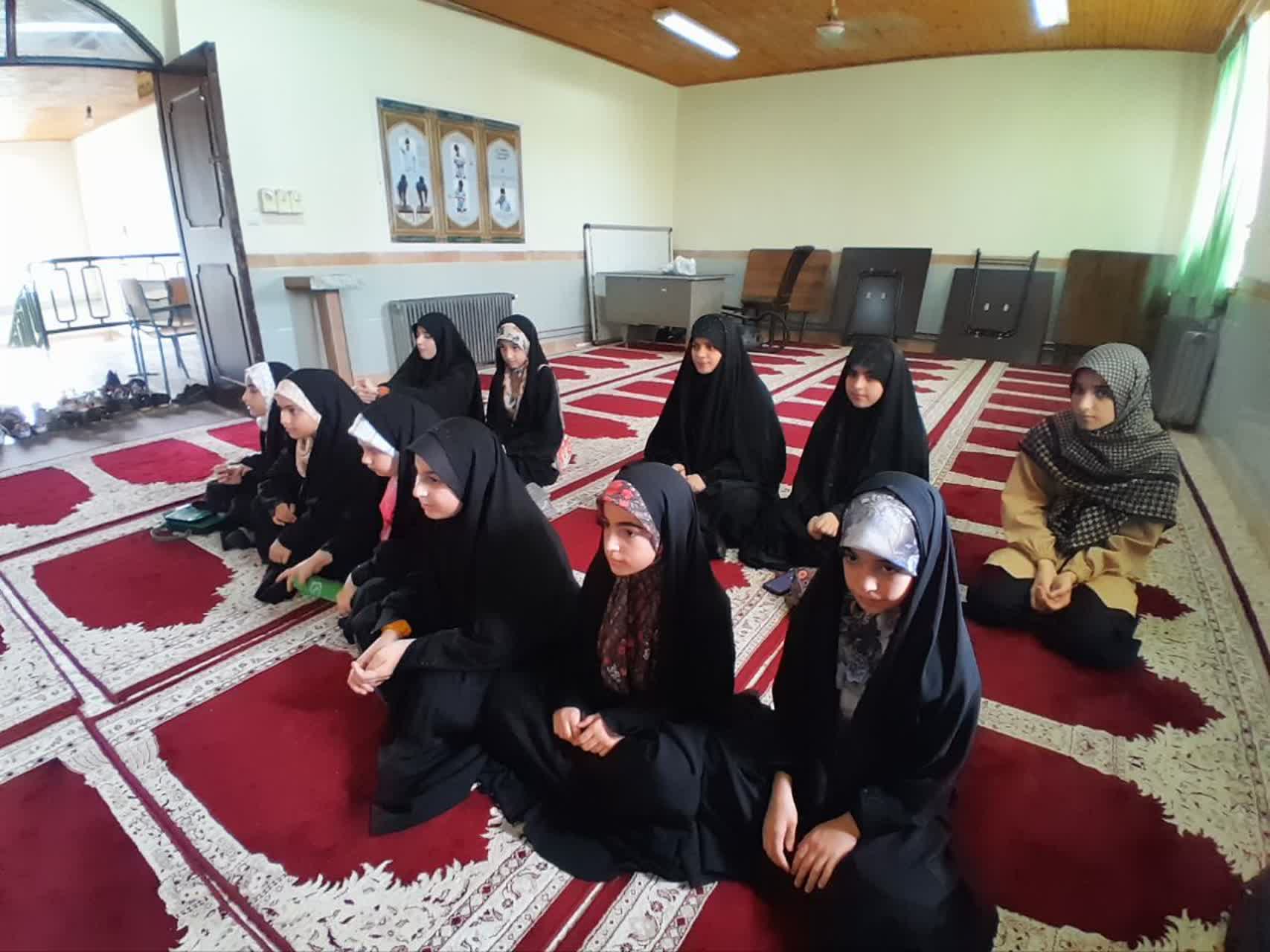 تابستاني متفاوت در کانون شهيد فخري زاده با دورهمي هاي چندمنظوره